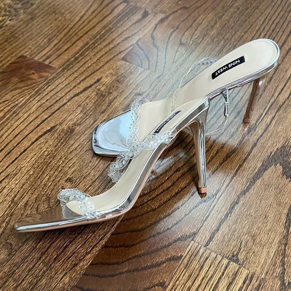 Nine West Ziggle Heeled Gem Embellished Sandals Size: 10 Clear Silver Tone  #95 - Picture 3 of 6